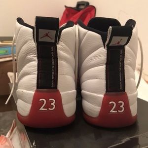 Jordan retro 12s
